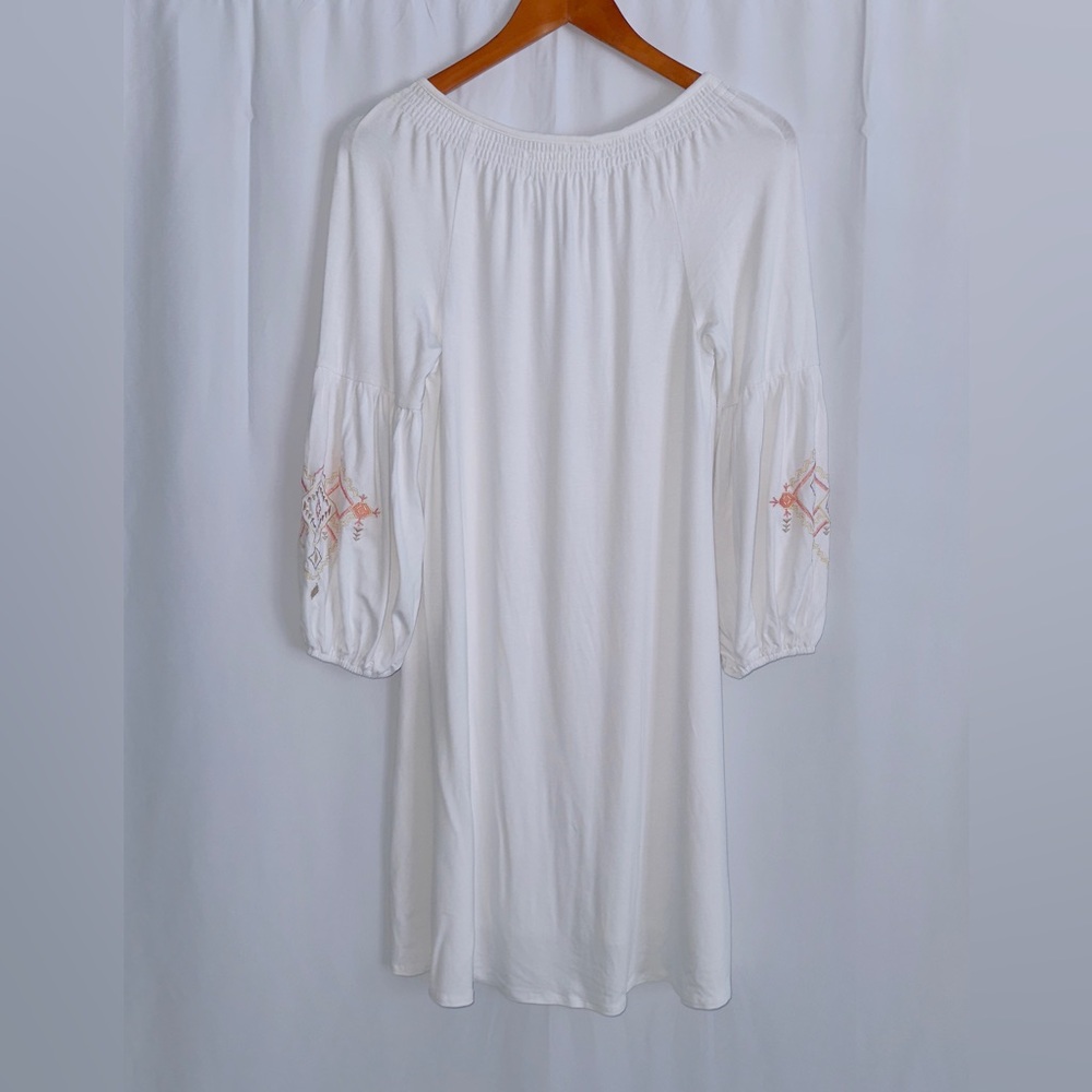 Cupio NWT white embroidered 3/4 length sleeve split neck stretchy dress sz S - Picture 8 of 11